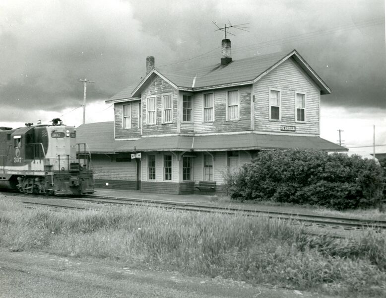 File:1968-06-08-fb-0060-reardan-depot-1600.jpg