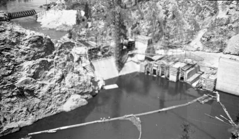 File:1905-1915-otto-0269-long-lake-dam-construction-behind-1600.jpg