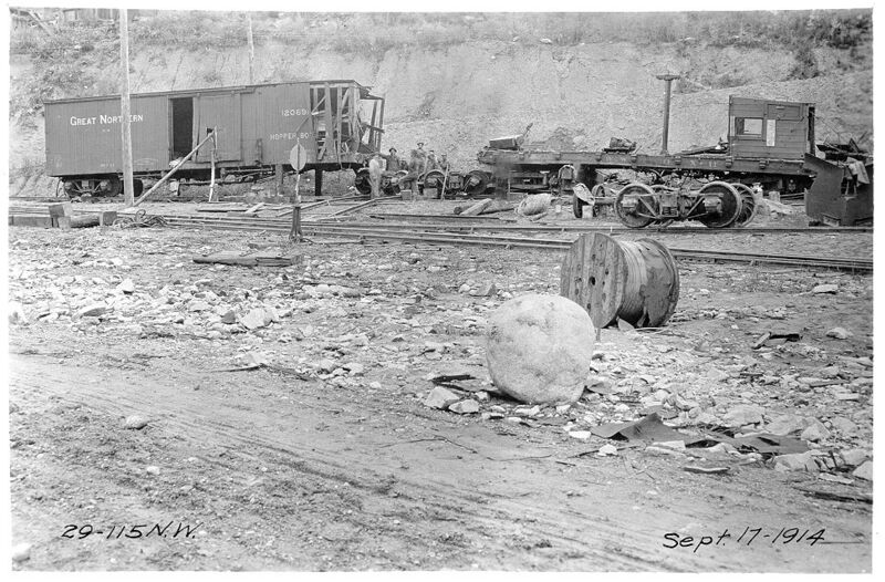 File:1914-09-17-bbrr-072-29-115nw-rr-accident.jpg