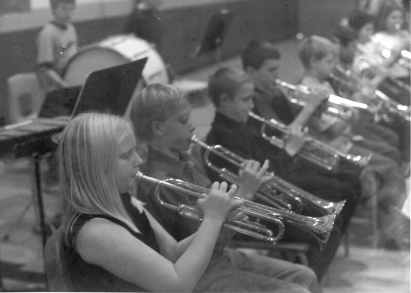 File:200x-dan-print-00335-band-trumpets-middle-school-1600.jpg