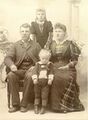 1895-wagenweb-001-moore-family.jpg