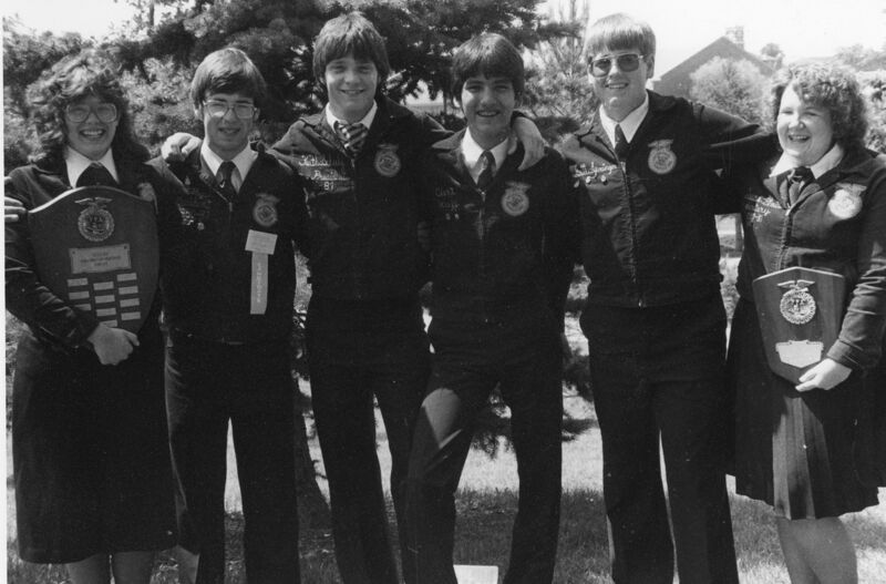 File:1981-dan-print-00508-ffa-officers-1600.jpg