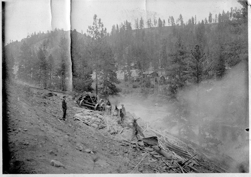 File:1914-09-16-bbrr-065-rr-accident.jpg