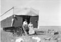 1905-1915-otto-0177-women-at-cook-wagon-1600.jpg