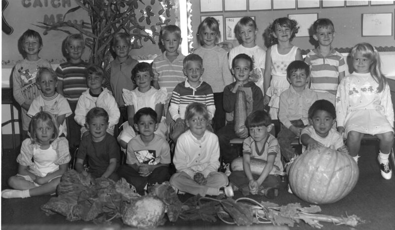 File:199x-dan-print-00034-grade-school-class-1600.jpg