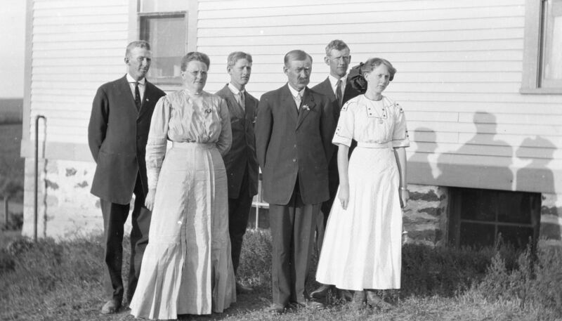 File:1905-1915-otto-0330-william-koeller-family-1600.jpg
