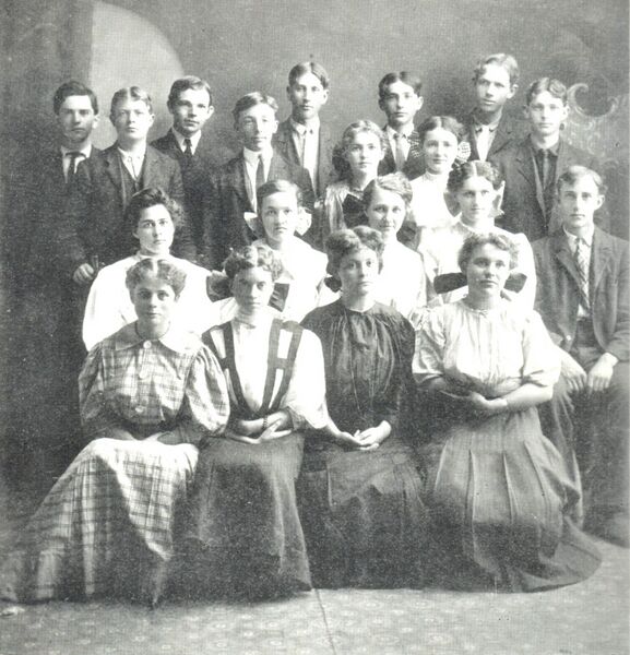 File:1907-rml-0113a-rhs-glee-club-1600.jpg